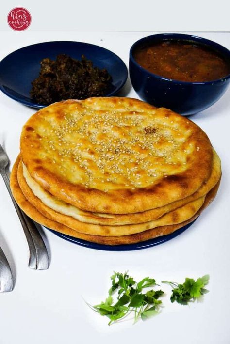 Butter Naan, Homemade Naan, Enjoy Your Meal, Pakistani Style, Best Butter, Pakistani Food, Naan, Side View, Bread Baking