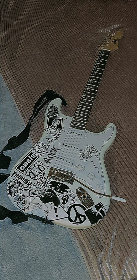 White Electric Guitar With Stickers, Acoustic Guitar Stickers Ideas, Electric Guitar With Stickers, Electric Guitars Aesthetic, Electric Guitar Stickers, Guitar With Stickers, Rocker Girl Aesthetic, Red Electric Guitar, White Guitar