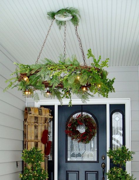 DIY Grapevine Wreath Chandelier by Tahni at Urban Cottage Living | diy wreath | diy christmas | christmas front porch | christmas lighting Wreath Chandelier, Diy Grapevine Wreath, Dress Form Christmas Tree, Living Sculpture, Trellis System, Hanging Items, Urban Cottage, Urban Gardens, Christmas Front Porch