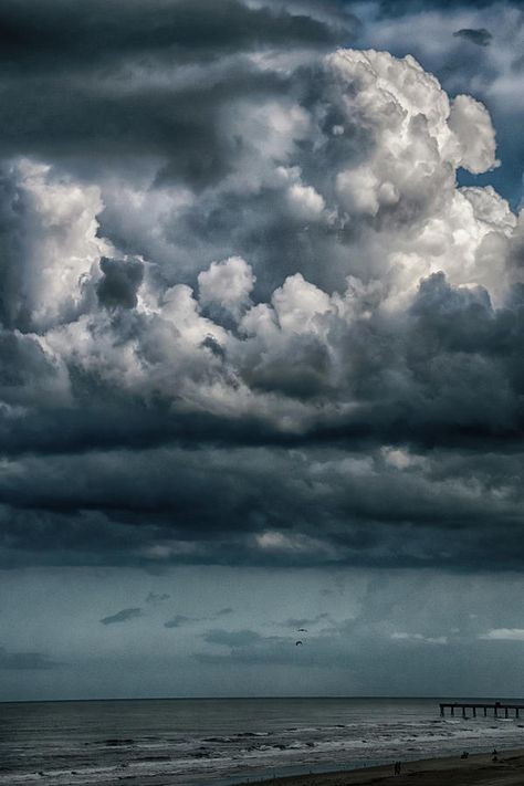 Stormy Weather Aesthetic, Stormy Aesthetic, Ocean Art Painting, Strange Weather, The Dark Night, 2022 Art, Seascape Photography, Daytona Beach Florida, Earth Wind