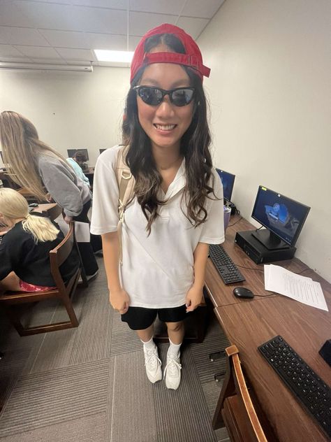 adam sandler outfir idea Adam Sandler Style Girl, Adam Sandler Day Spirit Week, Adam Sandler Halloween Costumes, Adam Sandler Costume Ideas, Adam Sandler Fits, Adam Sandler Costume, Adam Sandler Outfits Spirit Week, Adam Sandler Day, Adam Sandler Outfits