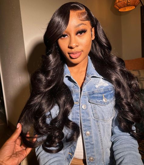 Center Part Hairstyles, Ash Blonde Wig, Body Wave Lace Front Wig, Wave Lace Front Wig, Tapered Hair, Women's Wigs, Flat Iron Hair Styles, Hair Laid, Sleek Hairstyles