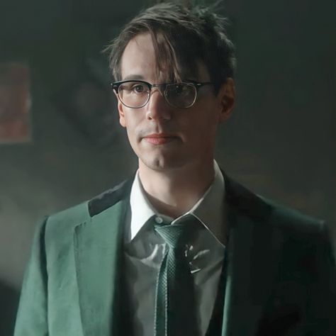 Gotham The Riddler, Edward Nygma Icon, Gotham Edward Nygma, Gotham Riddler, Edward Nygma Gotham, Gotham Show, Riddler Gotham, Gotham Characters, Edward Nygma