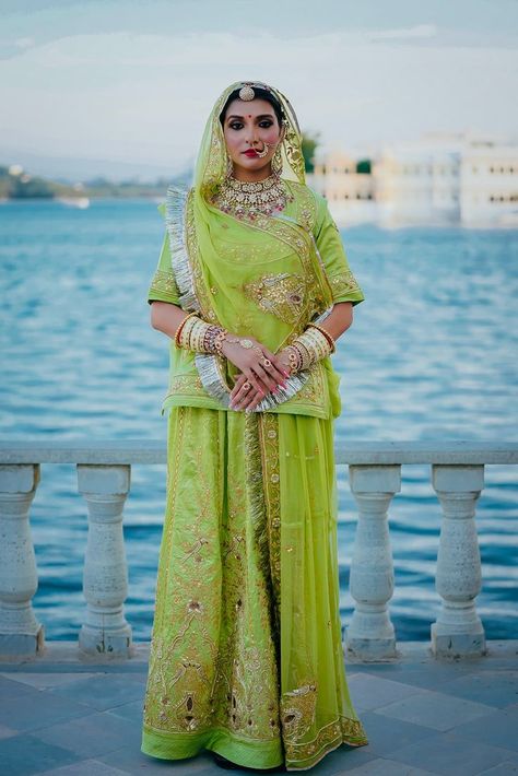 Rajasthani Bride, Rajasthani Dress, Udaipur India, Rajputi Dress, Wedding Lehenga Designs, Gotta Patti, Choli Designs, Indian Dresses Traditional, Sketches Dresses