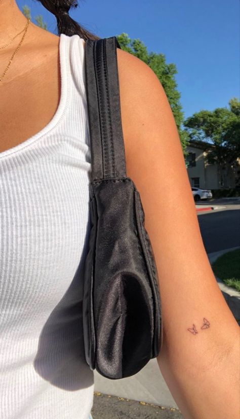 Small Tattoos On Arm, Above Elbow Tattoo, Mini Tats, Simple Arm Tattoos, Basic Tattoos, Small Girly Tattoos, Magic Runes, Internet Girl, Small Pretty Tattoos