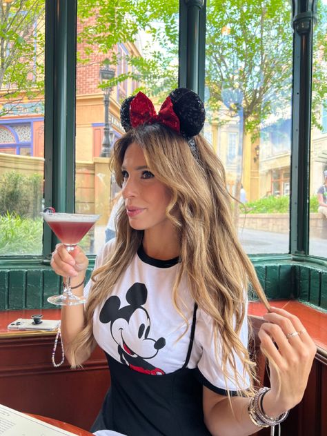 Disney World outfit Mickey Mouse Disneyland Mom Mickey Mouse Outfit, Mickey Mouse Tshirt Outfit Woman, Disneyland Hairstyles With Ears, Cute Disney World Outfits, Mickey Mouse Disneyland, Disney Trip Outfits, Minnie Outfit, Mickey Mouse Outfit, Disney Minnie Mouse Ears