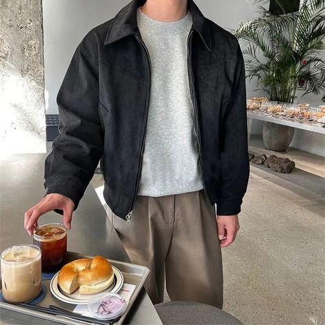 Suede Jacket Men, Streetwear Spring, Bakal Suami, Classy Outfits Men, Brown Suede Jacket, Suede Tops, Solid Brown, Zipper Shorts, Men's Leather Jacket