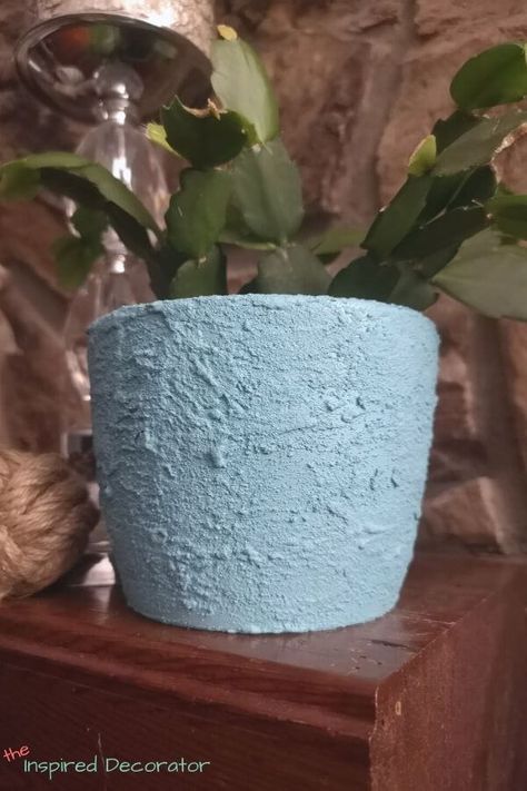 DIY Baking Soda Painted Vase Trend - The Inspired Decorator Painting With Baking Soda, Diy Vase Painting, Paint With Baking Soda, Diy Crafts Vases, Bending Plywood, Diy Baking Soda, Baking Soda Clay, Diy Chalk Paint Recipe, Rainbow Lamp