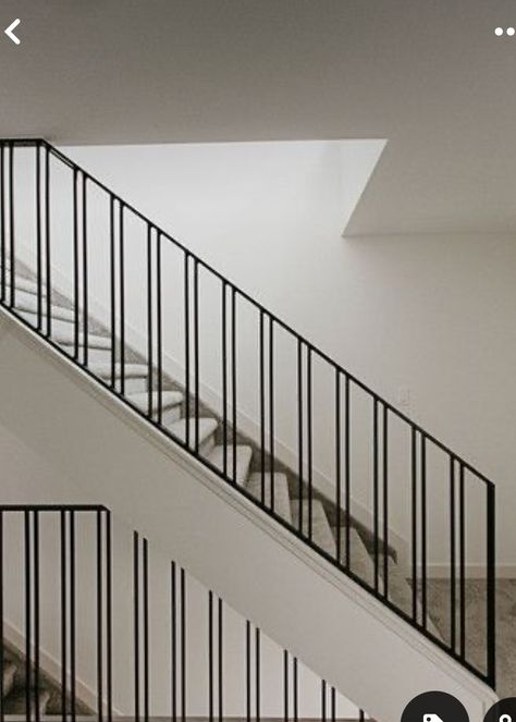 Vertical Stair Railing, درابزين السلم, Metal Stair Railing, درج السلم, Interior Stair Railing, Staircase Outdoor, Modern Stair Railing, Staircase Design Modern, Staircase Railing Design