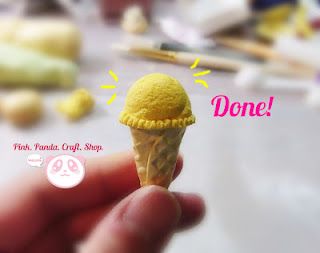 Summer is coming! Let's make some polymer clay ice-cream lol Clay Ice Cream, Miniature Ice Cream, Oven Bake Clay, Polymer Clay Jewelry Tutorials, Polymer Clay Miniatures, Clay Food, Clay Miniatures, Cute Clay, Ice Cream Party