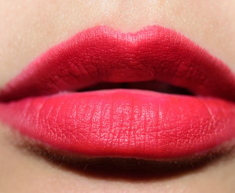 Nars Dragon Girl, Permanent Lipstick, Dragon Girl, Cool Undertones, How To Line Lips, Lip Pencil, Cool Tones, Matte Lips, Nars