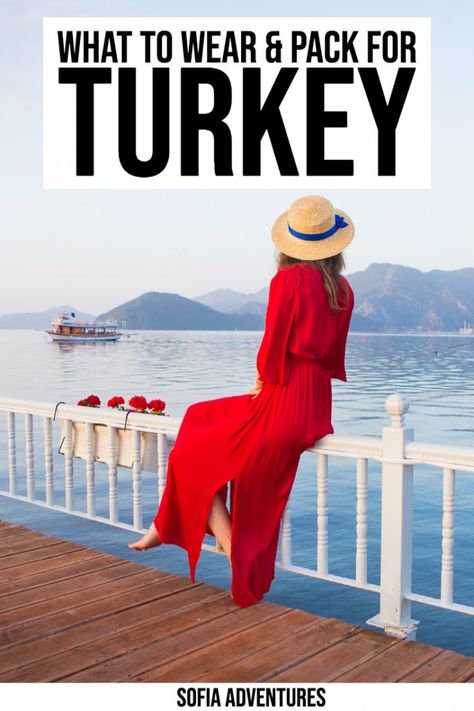 Winter Outfits For Turkey, Turkey Honeymoon Outfits, Traveling To Turkey Outfits, Turkey Outfit Ideas Summer, Spring In Turkey Outfit, Istanbul What To Wear, Turkish Winter Fashion, Outfit Ideas For Turkey Vacation, Outfits For Istanbul Summer