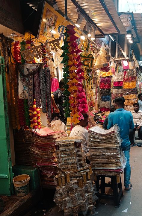 Chandni Chowk Market, Chaand Raat Aesthetic, Chandni Chowk Aesthetic, Chand Raat Aesthetic, Delhi Vibes, Pakistan Vibes, Delhi Pics, Pakistan House, Pakistan Aesthetic