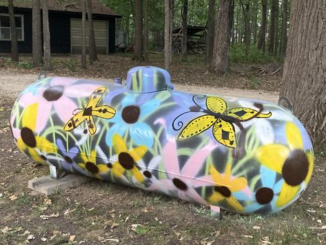 Painted Propane Tanks Ideas Funny, Large Propane Tank Art, Gas Tank Paint Ideas, Painted Propane Tanks, Propane Tank Art, Gas Tank Paint, Propane Tank Cover, Propane Tanks, Tank Art