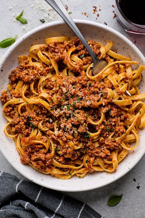 Classic Italian Style Bolognese | Olive & Mango Jerk Recipes, Jerk Recipe, Traditional Italian Food, Classic Italian Style, Pasta Bolognese, Bolognese Recipe, Italian Foods, Italian Recipes Traditional, Classic Italian Dishes