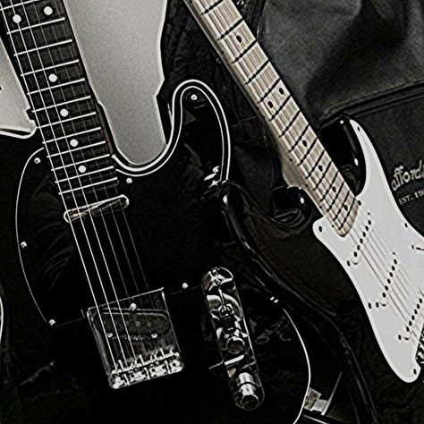 Guitar Black And White, Black And White Guitar, Darkcore Aesthetic, Black And White Photo Wall, Cool Electric Guitars, Dark Grunge, Gray Aesthetic, Black Aesthetic Wallpaper, Black And White Aesthetic