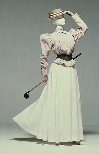 Golfing outfit, ca 1895. Golf, tennis, bicycling, horse back riding (Sidesaddle of course), and walking were all considered "Suitable" physical activities for the Victorian era miss of the late 1800's Late 1800s Fashion, Upscale Outfit, 1890 Fashion, Victorian Era Fashion, 1890s Fashion, Istoria Artei, 1800s Fashion, Womens Golf Fashion, Clothing Model