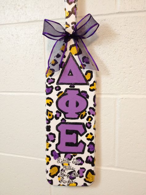 #sorority #paddles #delta #phi #epsilon #dphie #greeklife  http://somethinggreek.com/shop/shopdisplaycategories.asp?id=161=PADDLE+%26+WOOD+PRODUCTS Sigma Lambda Gamma, Paddle Ideas, Greek Paddles, Sorority Girls, Sigma Phi Epsilon, Alpha Phi Omega, Sorority Paddles, Tri Sigma, Phi Sigma Sigma