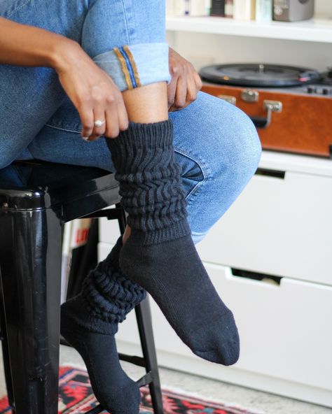 🖤🖤🖤 #slouchsocks #explore #comfystyle Scrunch Socks, Slouch Socks, Sock Outfits, Cuffed Jeans, Comfy Fashion, Socks, Quick Saves, Black, Design