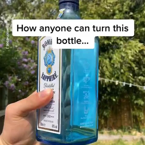 LADbible Australia - How To Make A Glass Out of A Gin Bottle Gin Bottles Upcycle, Old Liquor Bottles, Blue Gin, How To Make Gin, Glass Liquor Bottles, Colored Glass Bottles, Gin Bottle, Blue Glass Bottles, Recycled Glass Bottles