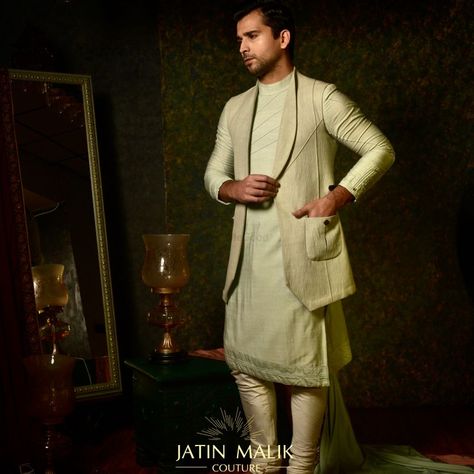 Jatin Malik Couture, Marriage Outfit, Jatin Malik, Indian Menswear, Gents Dress, India Fashion Men, Menswear Inspiration, Stylish Men Wear, Indian Groom Wear