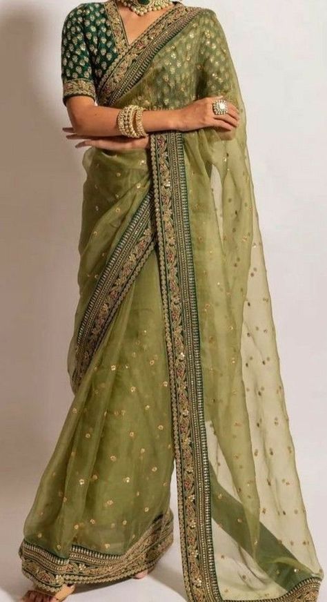 "The groom of the poor girl left her in the pavilion and went away, N… #romance #Romance #amreading #books #wattpad Party Saree, Forever In Love, Simple Saree Designs, Indian Bride Outfits, Fashionable Saree Blouse Designs, Fancy Sarees Party Wear, Indian Saree Blouses Designs, Indian Fashion Saree, Saree Designs Party Wear