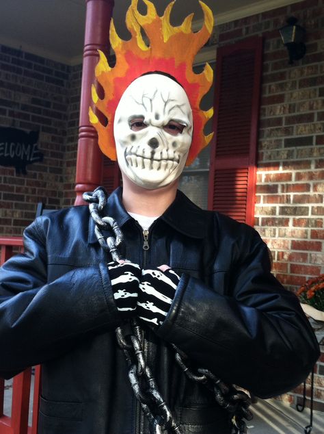 Ghost Rider/ Johnny Blaze costume. Ghost Rider Makeup, Blaze Costume, Johnny Blaze Ghost Rider, Ghost Rider Costume, Ghost Rider On Motorcycle, Ghost Rider Johnny Blaze, Johnny Blaze, Ghost Rider Action Figures, Costume Diy