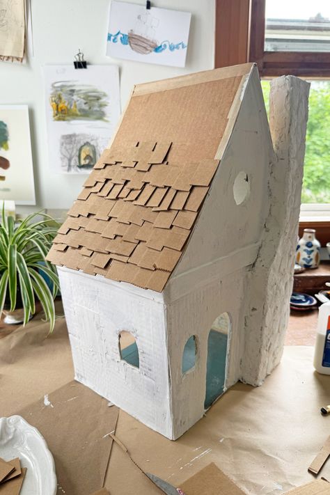 Diy Cardboard House For Kids, Cardboard Dollhouse Diy, Cardboard Miniature House, Diy Cardboard Dollhouse, Funky Diy, Clay Dollhouse, Cardboard Dollhouse, Ann Wood, Handmade Dollhouse