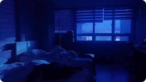 Cute Diy Room Decor, Blue Hour, Dark Places, Blue Bedroom, Dark Room, Free Hd Wallpapers, Night Aesthetic, Bedroom Aesthetic, Aesthetic Bedroom