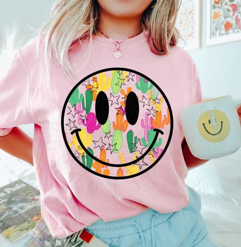 Fun Smiley Face Tops, Funny Smiley Face T-shirt For Summer, Birthday Desert, Cute Smiley Face Short Sleeve T-shirt, Cheap Fun Smiley Face T-shirt, Affordable Fun Smiley Face T-shirt, Smiley Face Shirt, Cactus Shirt, Face Aesthetic