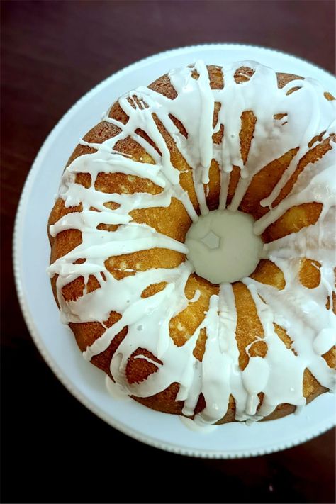 Joanna Gaines Lemon Bundt Cake, Summer Dessert Recipes Lemon, Dessert Recipes Lemon, A Year Challenge, Mexican Rice Dishes, Cream Chicken Enchiladas, Sour Cream Chicken Enchiladas, Lemon Bundt Cake Recipe, Year Challenge