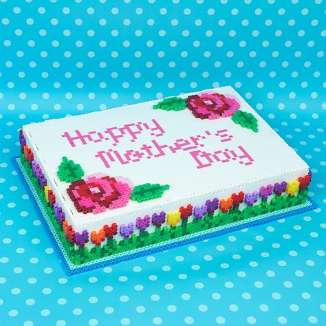 Perler 3d, Trio Art, Hama Beads 3d, Cake 3d, Fun Holidays, Perler Creations, Easter Egg Ornaments, Vintage Red Truck, Perler Crafts