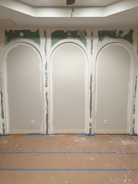 How to: DIY Wall Arches - Jenna Sue Design Arched Bedroom Wall, Arch Walls Living Rooms, Arch Trim Accent Wall, Arch Room Separation, Painted Arch Behind Tv, Diy Wall Arch, Wall Arches Decor Ideas, Wall Arches, Diy Arch