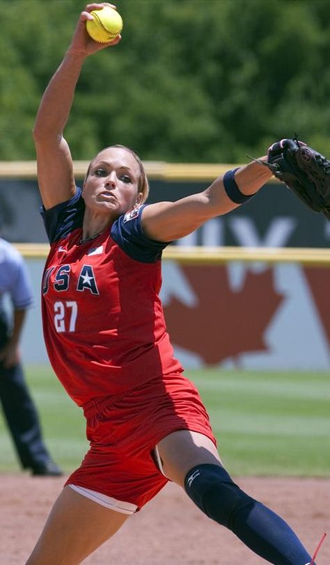 jennie finch U.S. softball Jenny Finch, Jennifer Finch, Women Softball, Jennie Finch, Womens Softball, Black Lively, College Softball, Baseball Camp, Softball Pitcher