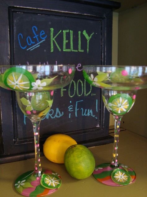 Margarita glasses "Limes"  painted by Kelly Sieckhaus Painting Margarita Glasses, Margarita Glasses Diy, Margarita Glass Painting, Cricut Wine Glasses, Painted Glassware, Lime Paint, Margarita Glasses, Wine Glass Crafts, Wine Glass Art