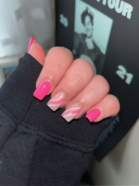 Nail Designs With Square Nails, Hot Pink Nails With Swirl Design, Hot Pink And Light Pink Acrylic Nails, Cute Acrylic Nails Hot Pink, Pink Nails With One Finger Design, Pretty Pink Nails Acrylic Square, Trending Acrylic Nails 2023 Pink, Trendy Acrylic Nail Designs Short Square, Swirl Pink Nails