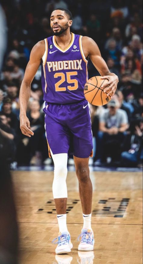 Mikal Bridges, Phoenix Suns, Nba Players, Phoenix, Nba, Baskets, Bridge, Basketball, Sun