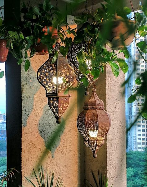 7 Pretty And Simple Balcony Ceiling Ideas • One Brick At A Time Balcony Ceiling Ideas, Moroccan Balcony, Balcony Ceiling, Apartment Decorating For Couples, Simple Balcony, Apartment Balcony Ideas, French Balcony, Balkon Decor, Balcony Lighting