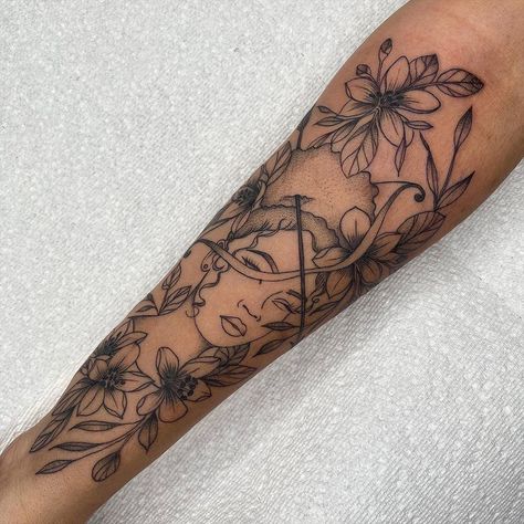 Lignum Vitae Tattoo, Lignum Vitae Flower, Lignum Vitae, Tattoo Inspo, A Video, Geometric Tattoo, Flower Tattoo, Tatting, Tattoos