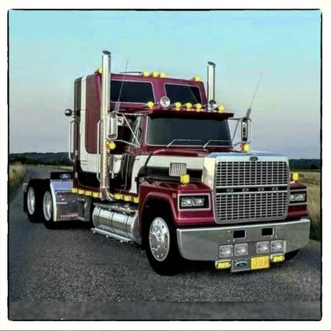 Ford Ltl 9000, Big Ford Trucks, Model Truck Kits, Truck Transport, Built Ford Tough, Old Ford Trucks, Classic Ford Trucks, Custom Big Rigs, Ford Tractors