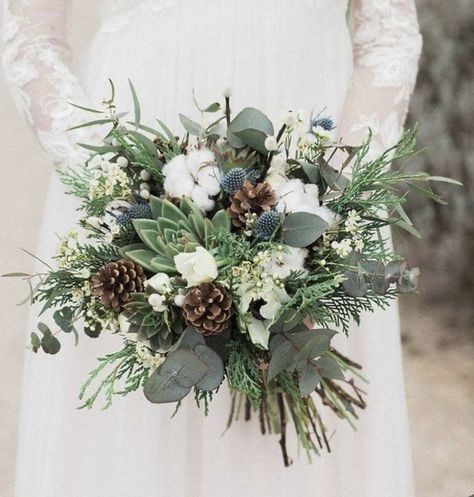 Mountain Theme Wedding, Unique Rustic Wedding, Winter Bridal Bouquets, White Floral Arrangements, Bee Wedding, Dried Flowers Wedding, Blue Wedding Inspiration, Winter Bouquet, Winter Wedding Flowers