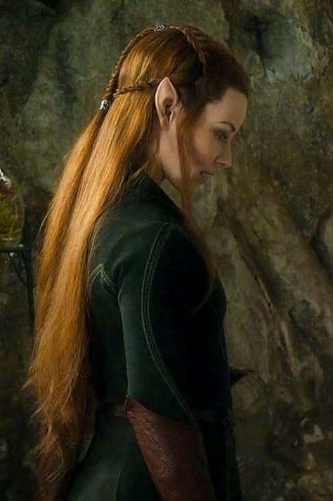 Tauriel...wish I knew what she was thinking.... Elven Hairstyles, Kili And Tauriel, Mirkwood Elves, Lotr Elves, John Howe, Female Warriors, The Hobbit Movies, Desolation Of Smaug, Tauriel