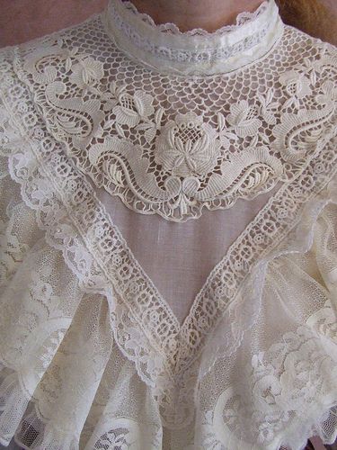 Gunne Sax Frilly Lace Victorian Styled Blouse 9 | Flickr - Photo Sharing! Burgundy Clothes, Victorian Blouse, Sax Dress, Victorian Lace, Victorian Clothing, Linens And Lace, Gunne Sax, Edwardian Fashion, Historical Dresses