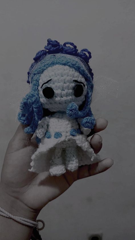 Corpse Bride Crochet, Tim Burton Crochet, Tim Burton Party, Emily Corpse Bride, Tim Burton Art, Crochet Disney, Beginner Crochet Tutorial, Tim Burton Movie, Fun Crochet Projects