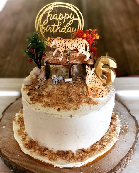 Raspberry Jam Cake, Cheetah Birthday Cakes, Cheetah Cake, Cheetah Birthday Party, Cheetah Cakes, Wolf Party, Leopard Cake, Cheetah Party, Cheetah Birthday