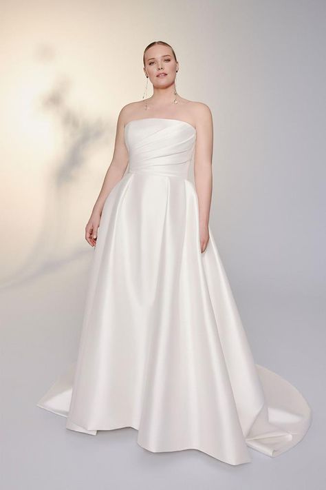 Justin Alexander Signature Style NO. 99173PS. Wedding Dress Size 16, Flattering Wedding Dress, Formal Wedding Gown, Mikado Wedding Dress, Justin Alexander Signature, Tule Rok, Plus Size Bride, Justin Alexander, Wedding Dress Sizes