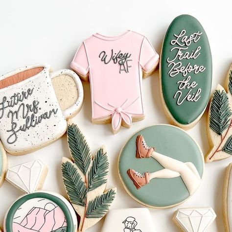 Kelsey Fuhrmann on Instagram: "More bachelorette cookies, please!! 😍 These cuties are off to Colorado for Ciara’s Last Trail Before the Veil 🏔️💍" Last Trail Before The Veil Cookies, Camp Bachelorette Cookies, Last Trail Before The Veil Bachelorette, Bachelorette Sugar Cookies, Denver Bachelorette, Camp Cookies, 2024 Cookies, Chicago Bachelorette Party, Bachelorette Party Cookies