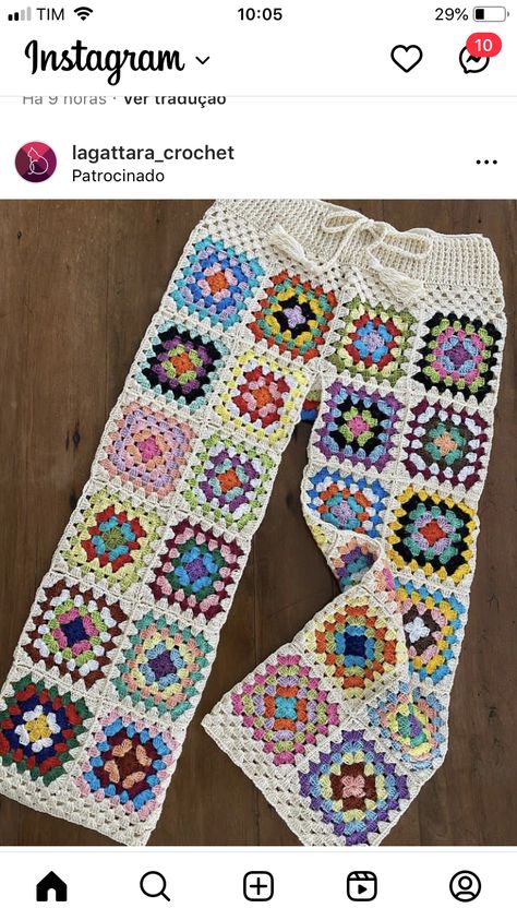 Crochet Sweatpants, Granny Square Pants, Crochet Pants Pattern, Crochet Granny Stitch, Crochet Bolero Pattern, Crochet Bottoms, Crochet Pants, Sewing Easy Diy, Crochet Bolero