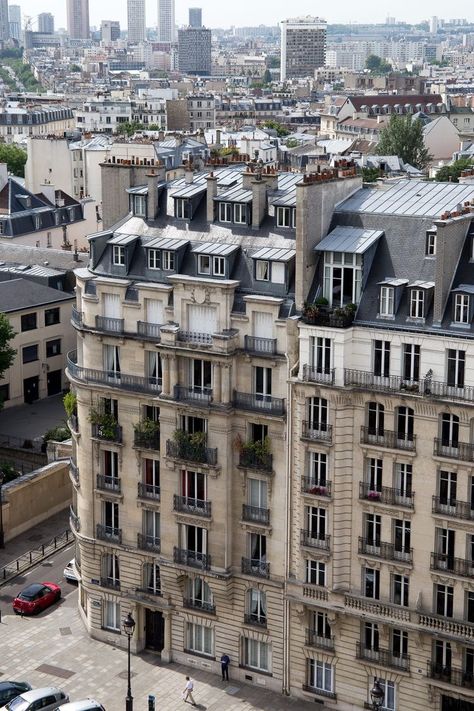 Paris Buildings Architecture, Paris Buildings, Architecture Photography Buildings, French Buildings, Paris Architecture, Premium Hotel, Beautiful Paris, French Architecture, Hidden Places