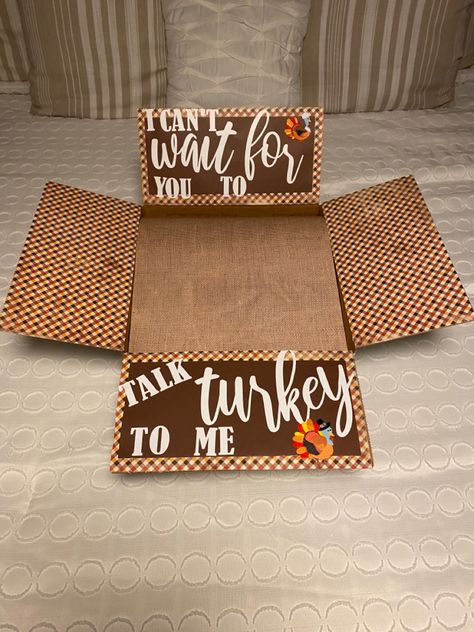 Army Care Package Ideas, Thanksgiving Care Package Military, Army Care Package, Thanksgiving Care Package, Deployment Care Package Ideas, Deployment Packages, Deployment Care Packages, Military Care Package, Snack Box